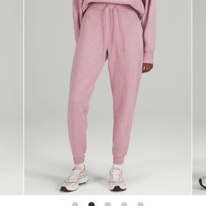 Lululemon Scuba High-Rise Jogger 7/8 Length NWOT Heathered Pink Taupe Size 6